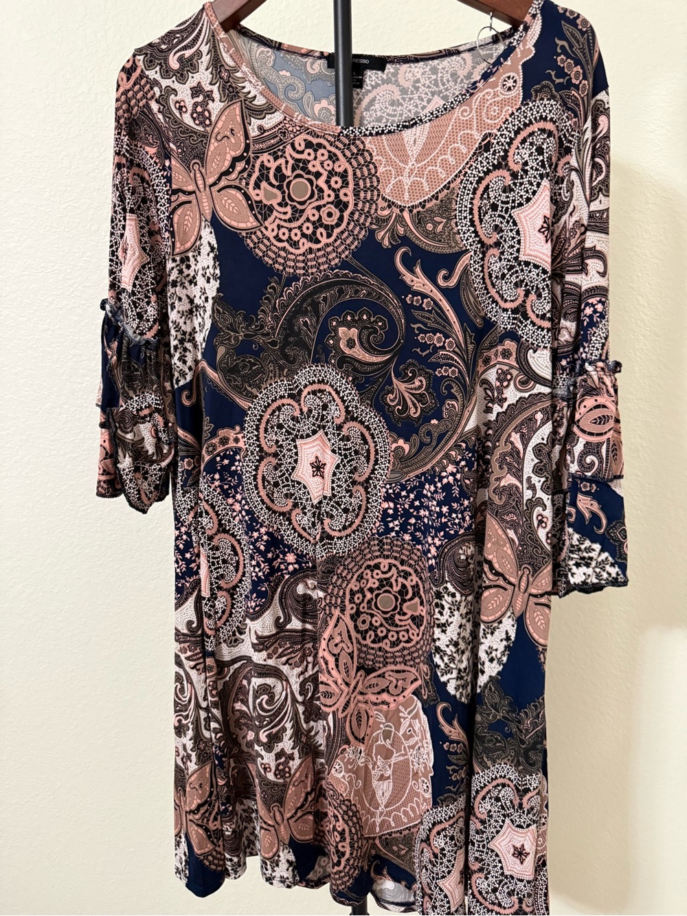 Espresso Long Sleeve Paisley Swing Dress in Navy and Blush
